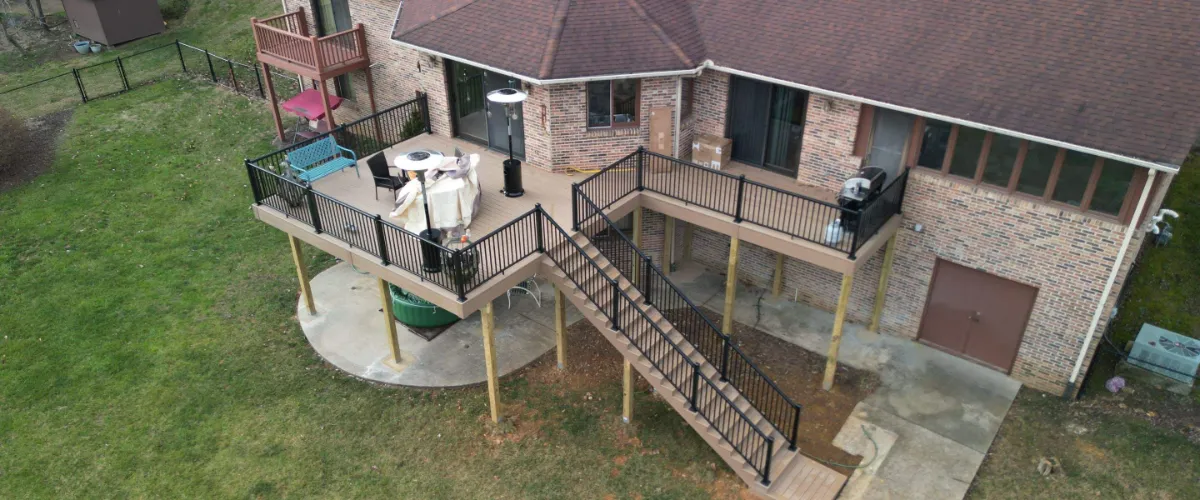 a multi-level composite deck built by riverview decks based in east tennessee