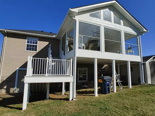 Complete deck building in Tennessee