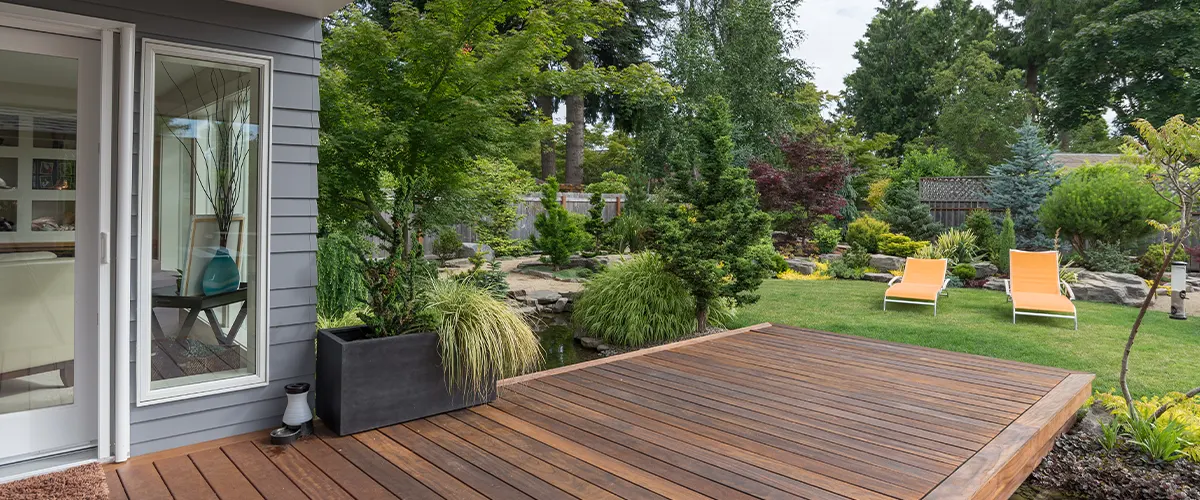 floating deck home