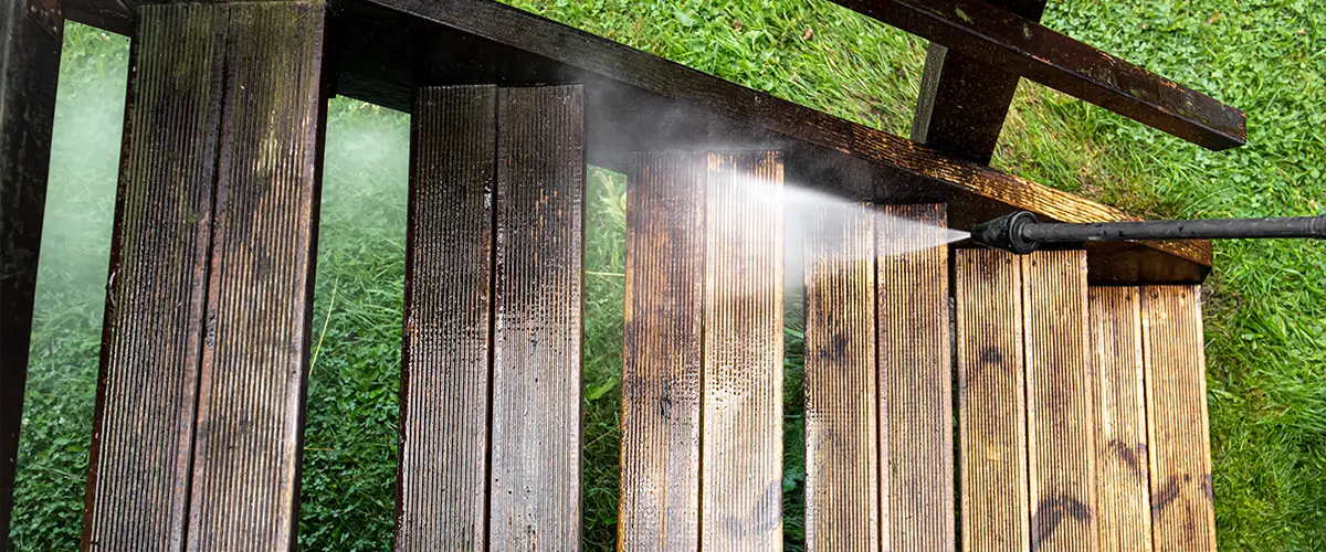 Clean Trex decking stairs