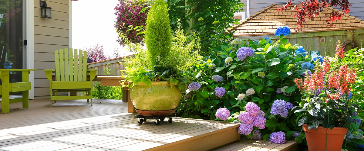composite deck with flowers