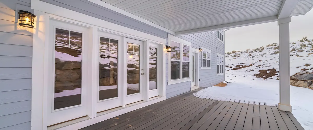 how to prepare a deck for winter